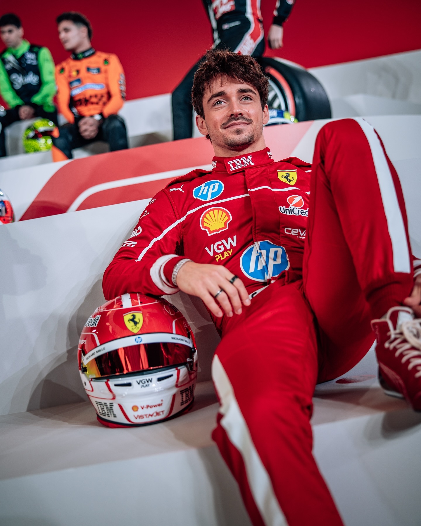 红牛车队绝杀迈凯伦，汉密尔顿高光表现