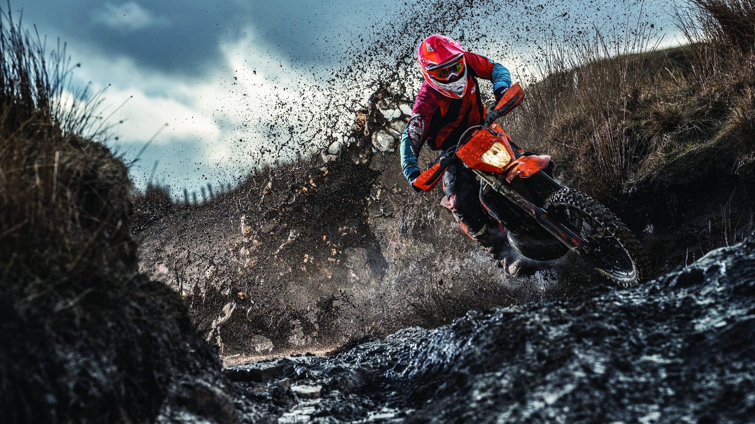 阿克一剑封喉,西班牙对阵智利,那记让悬念提前终结的弧线